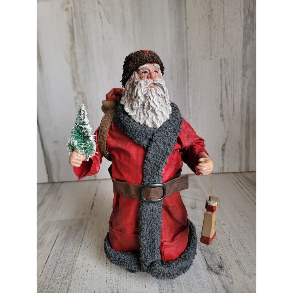 Clothtique possible dreams Santa Claus 1985 vintage Xmas figure